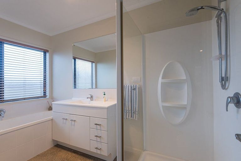 Photo of property in 29 Roderick Place, Onerahi, Whangarei, 0110