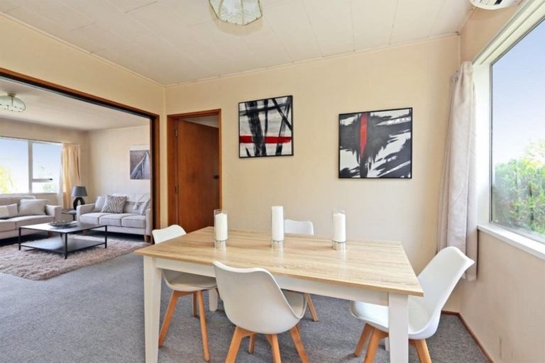 Photo of property in 1/217 Taradale Road, Pirimai, Napier, 4112