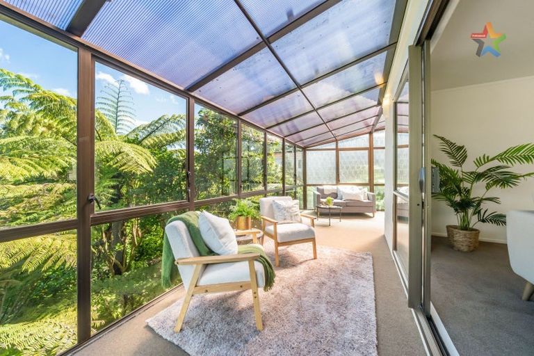 Photo of property in 30 Stanhope Grove, Korokoro, Lower Hutt, 5012