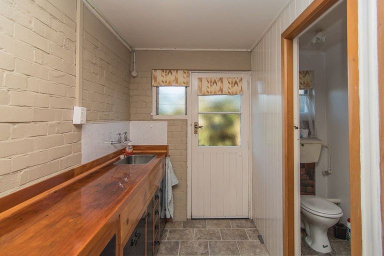 Photo of property in 215 Douglas Street, Highfield, Timaru, 7910