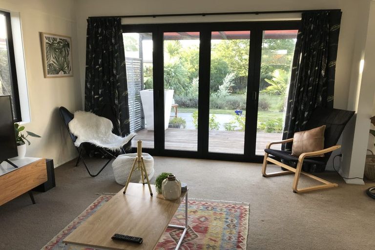 Photo of property in 239 Weston Road, St Albans, Christchurch, 8052