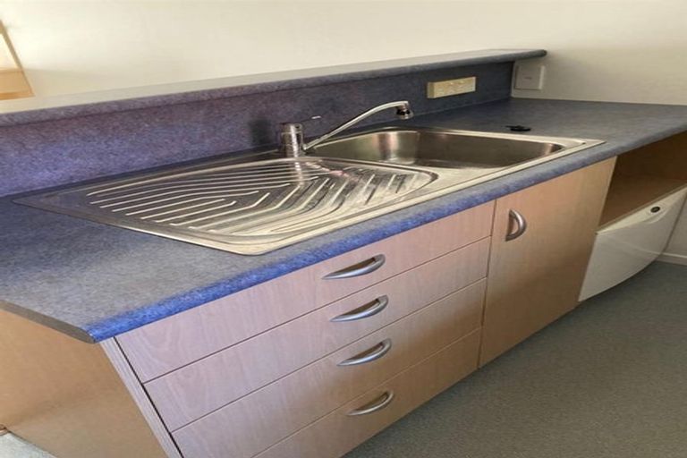 Photo of property in 2/6 Synagogue Lane, Nelson, 7010