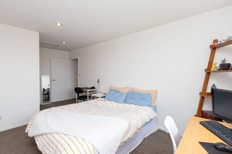 Photo of property in 2/4 Littler Place, Hamilton East, Hamilton, 3216