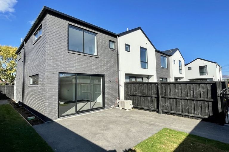 Photo of property in 122c Blenheim Road, Riccarton, Christchurch, 8041