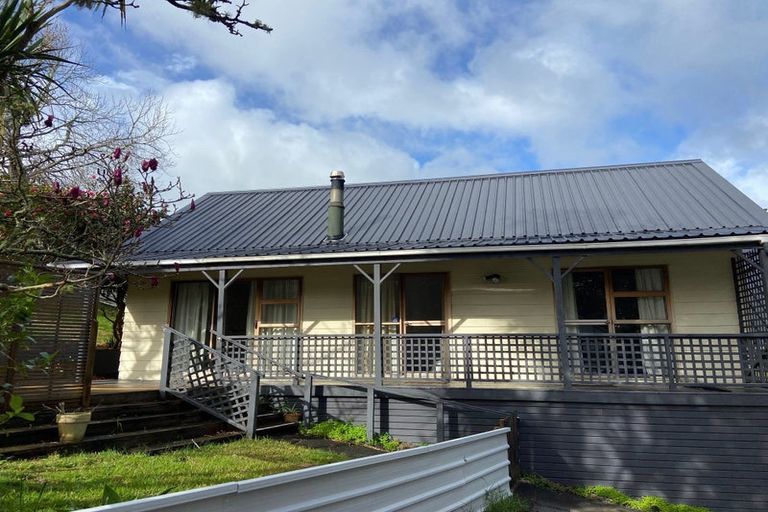 Photo of property in 1/86 Mountbatten Avenue, Hillcrest, Auckland, 0627