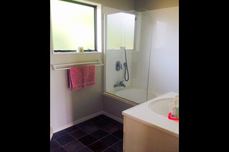 Photo of property in 2092c State Highway 10, Waipapa, 0295