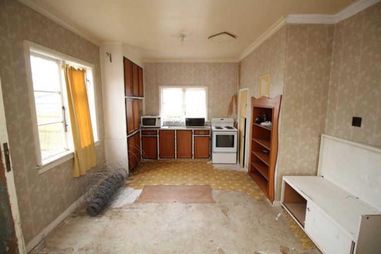 Photo of property in 69 Bridge Street, Bulls, 4818