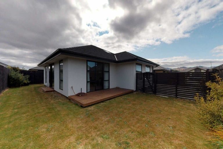 Photo of property in 18 Maka Lane, Halswell, Christchurch, 8025