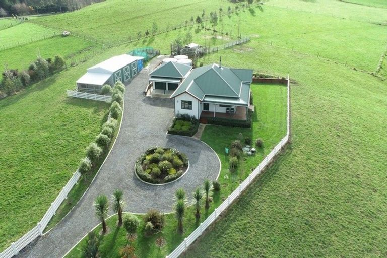 Photo of property in 39 Koru Court, Halcombe, Feilding, 4777