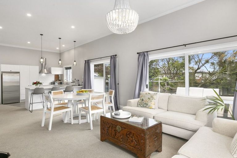 Photo of property in 82 Moreau Street, Saint Kilda, Dunedin, 9012