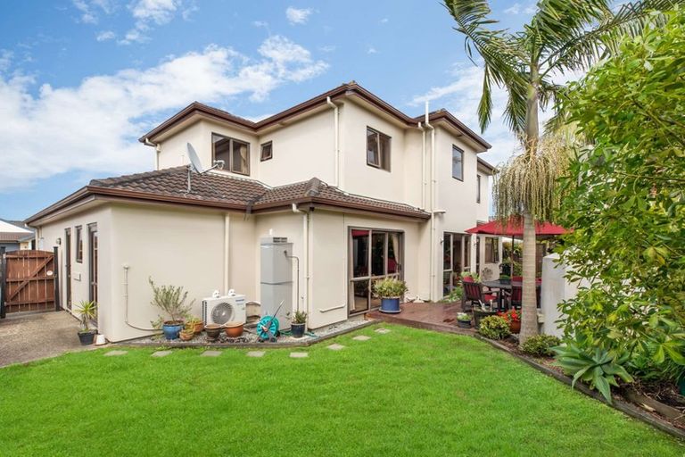Photo of property in 38 Baltersan Drive, Flat Bush, Auckland, 2016