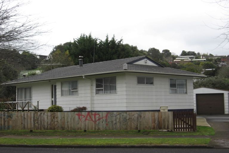 Photo of property in 38 Redcrest Avenue, Red Hill, Papakura, 2110