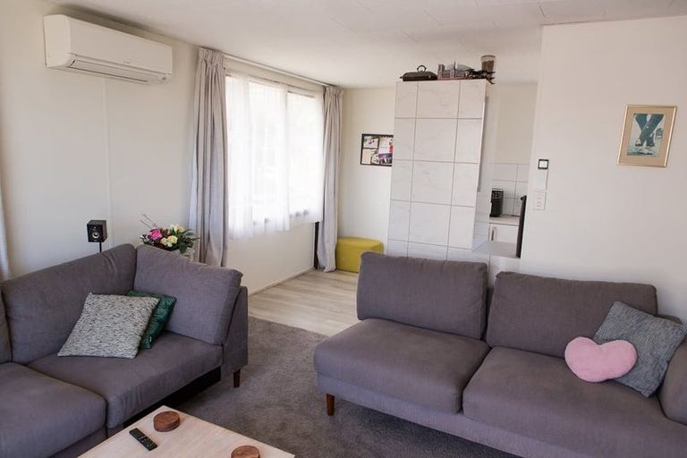 Photo of property in 20c Awatea Street, Ranui, Porirua, 5024