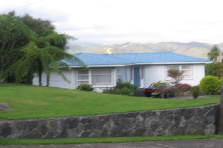 Photo of property in 3 Levin Grove, Kelson, Lower Hutt, 5010