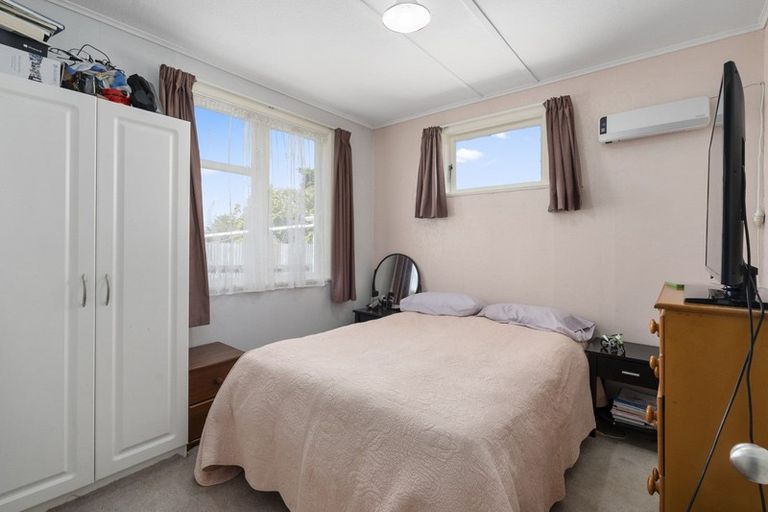 Photo of property in 7 Milne Street, Sanson, 4817