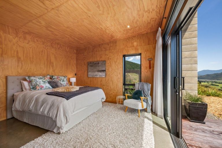 Photo of property in 1424 Queen Charlotte Drive, Linkwater, 7281