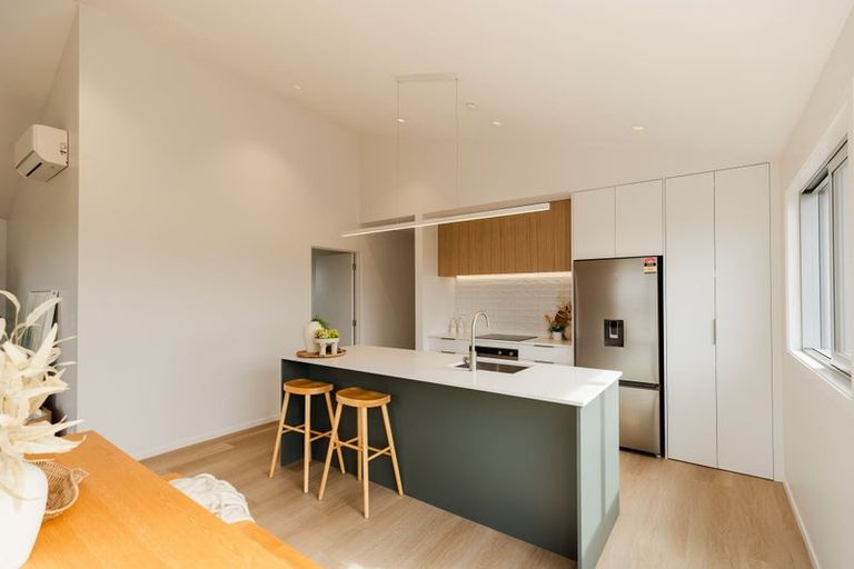 Photo of property in 12 Windward Avenue, Port Whangarei, 0110