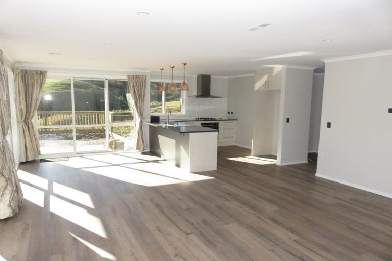 Photo of property in 102 Melksham Drive, Churton Park, Wellington, 6037