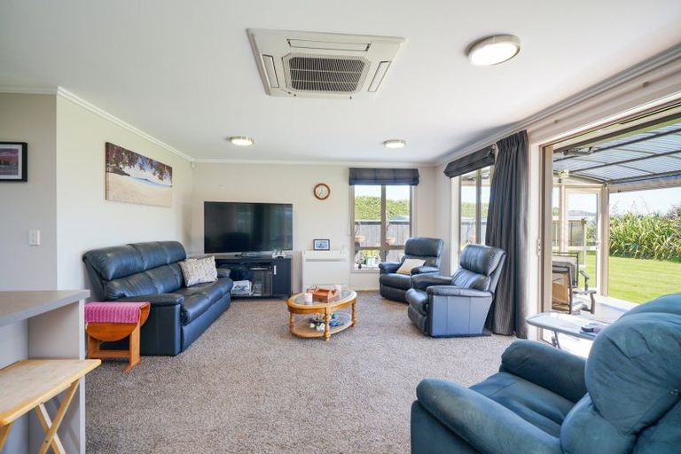 Photo of property in 20 Majestic Chance, Seaward Bush, Invercargill, 9812