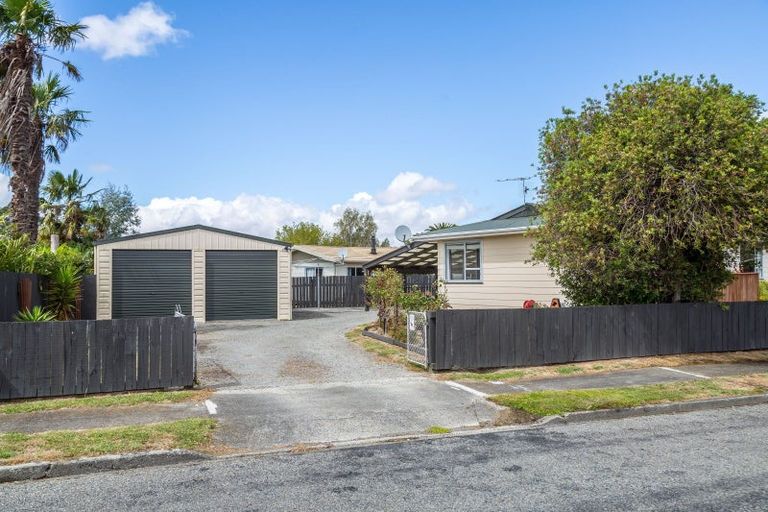 Photo of property in 22 Stout Street, Masterton, 5810