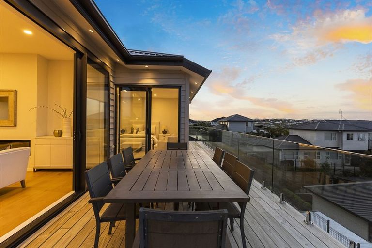 Photo of property in 50 Wainui Road, Silverdale, 0932