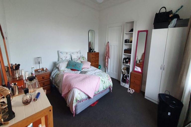 Photo of property in 46 Victoria Road, Saint Kilda, Dunedin, 9012