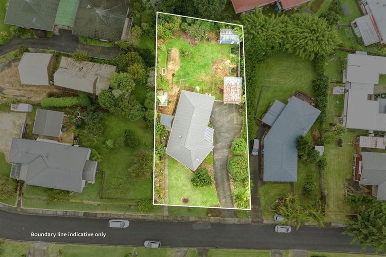 Photo of property in 5 Adams Place, Te Kamo, Whangarei, 0112
