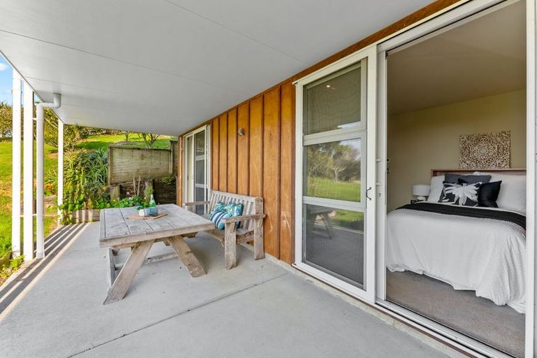 Photo of property in 87 M Greenwood Road, Leigh, 0972