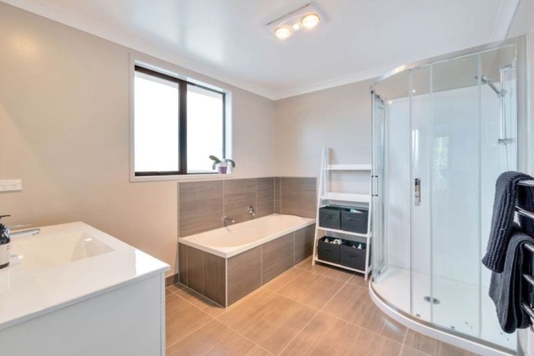 Photo of property in 28 West Farm Drive, Kaiwaka, Wellsford, 0975