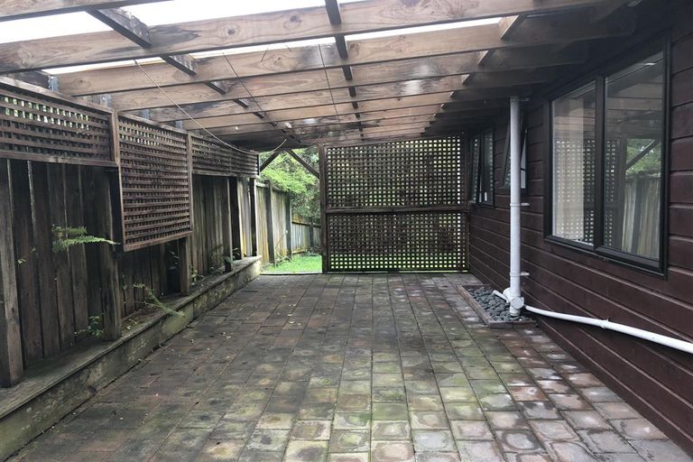 Photo of property in 3/16 Evans Road, Glen Eden, Auckland, 0602