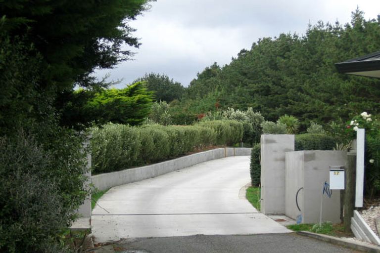 Photo of property in 17 Leigh Place, Paraparaumu Beach, Paraparaumu, 5032