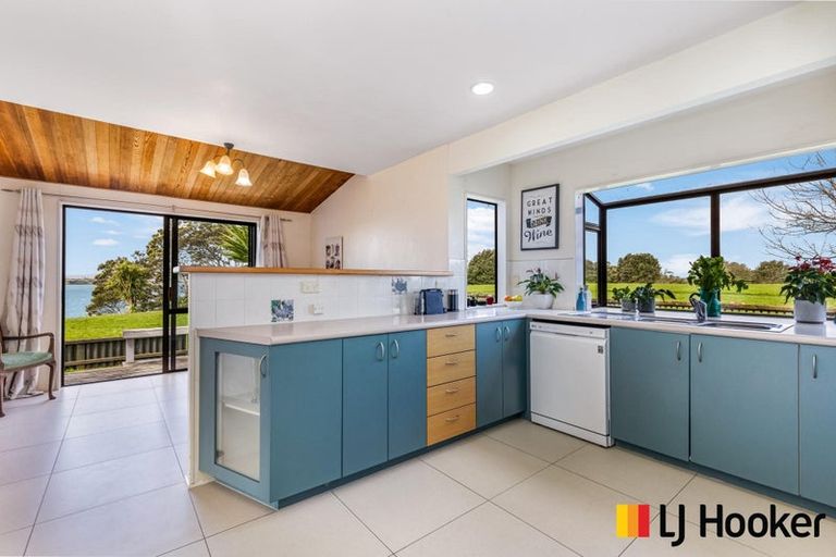Photo of property in 14 Moor Park, Wattle Downs, Auckland, 2103