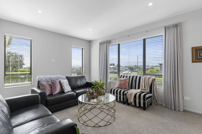 Photo of property in 9 Motukaraka Drive, Beachlands, Auckland, 2018