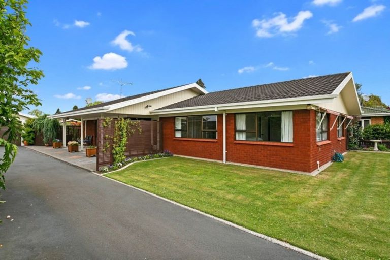 Photo of property in 3 Longfellow Street, Leamington, Cambridge, 3432