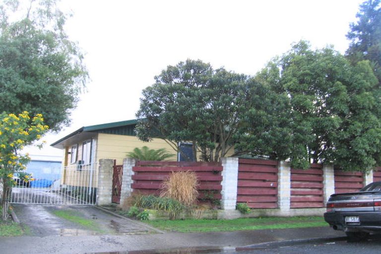 Photo of property in 4 Weddell Street, Flaxmere, Hastings, 4120