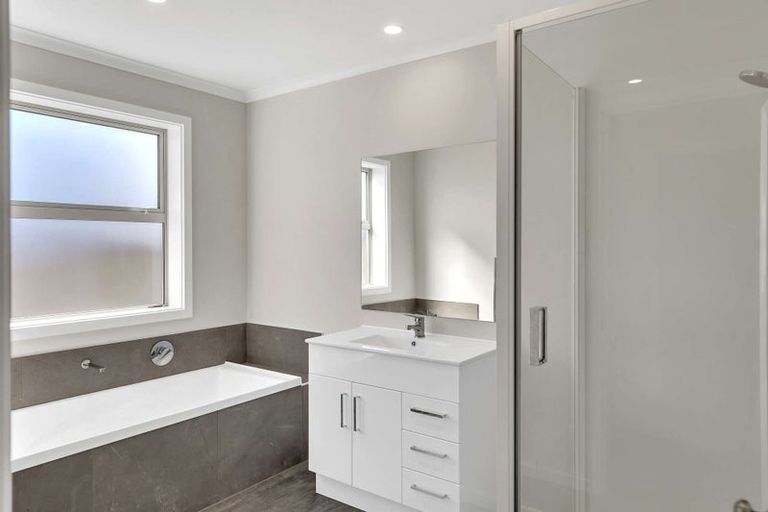 Photo of property in 5 Hereford Street, Riversdale, 9776