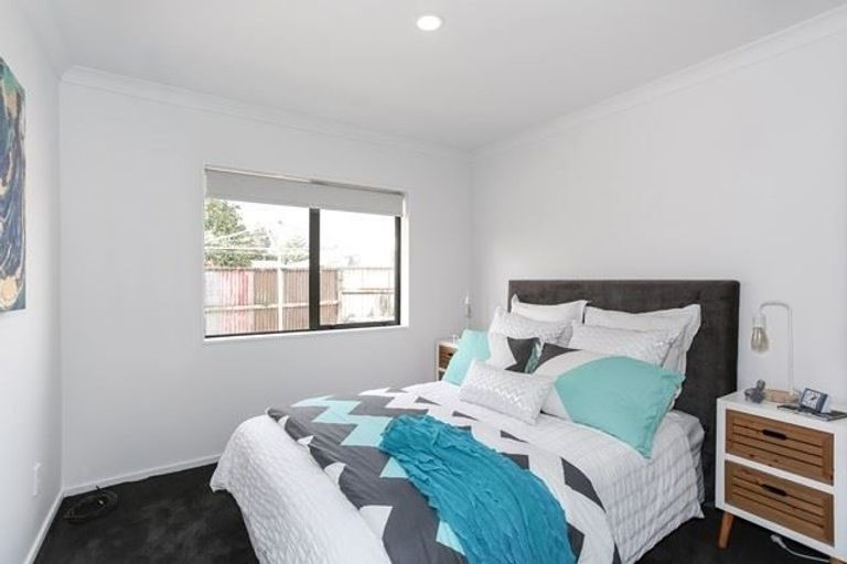 Photo of property in 26a Cameron Street, Papakura, 2110