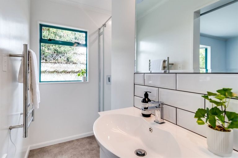 Photo of property in 5 Montague Way, Taradale, Napier, 4112