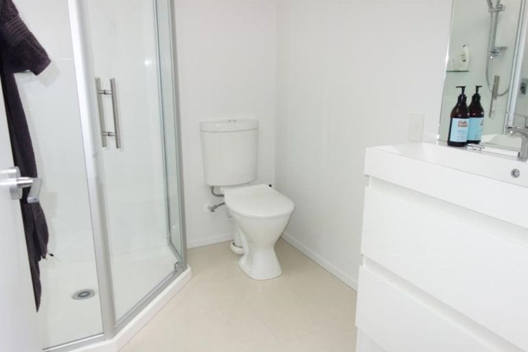 Photo of property in 2/388 Montreal Street, Christchurch Central, Christchurch, 8013