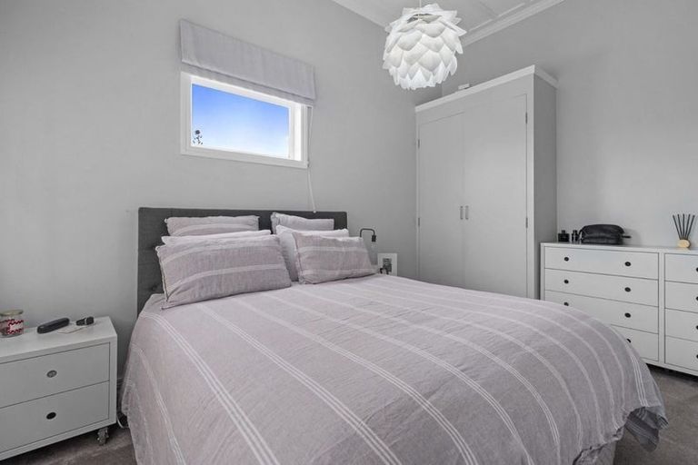 Photo of property in 61 Russell Street, Palmerston North, 4414