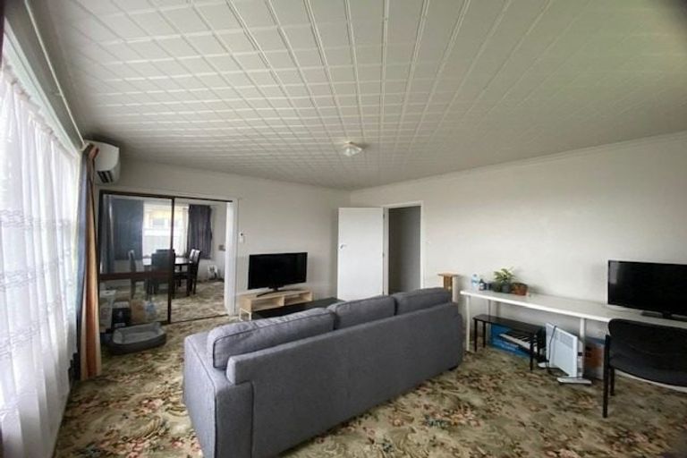 Photo of property in 90 Mountfort Street, Spreydon, Christchurch, 8024