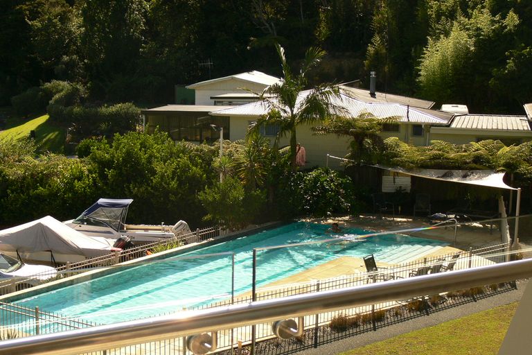 Photo of property in Bridgewater Apartments, 305/7 Te Rangi Cross Road, Paihia, 0200