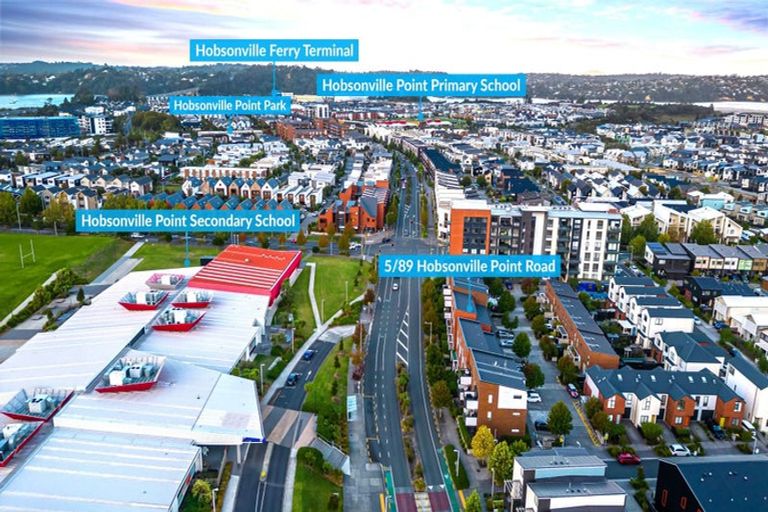 Photo of property in 5/89 Hobsonville Point Road, Hobsonville, Auckland, 0616