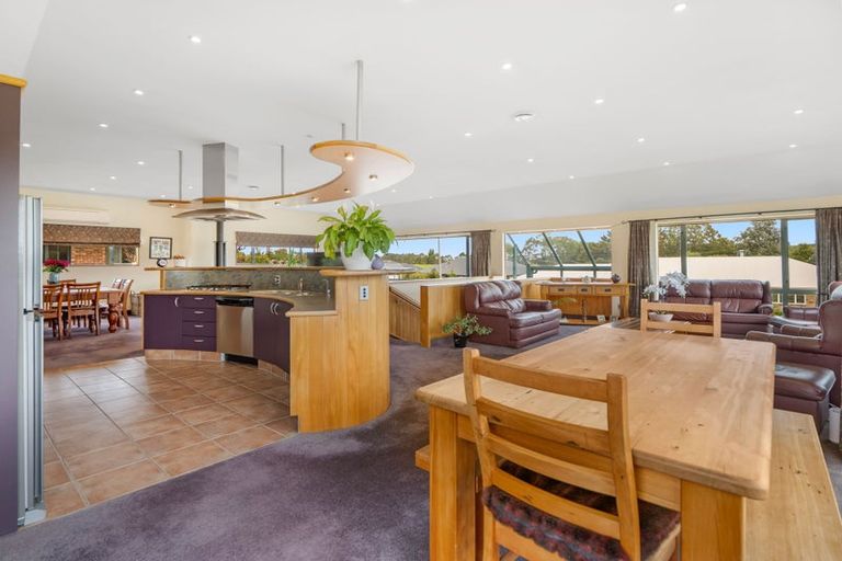 Photo of property in 12 Grove Avenue, Weston, Oamaru, 9401