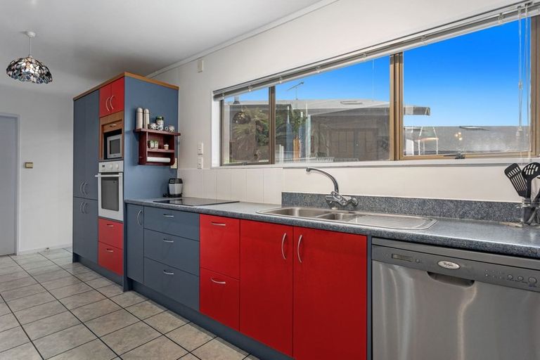 Photo of property in 107 Riverside Drive, Whakatane, 3120