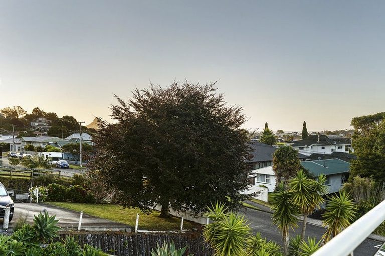 Photo of property in 67a Fulford Street, New Plymouth, 4310