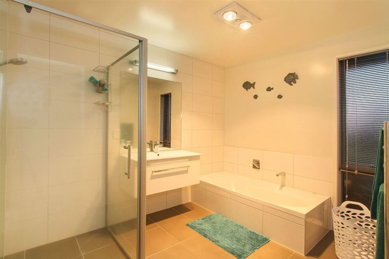 Photo of property in 1 Martingale Drive, Kingseat, Papakura, 2580