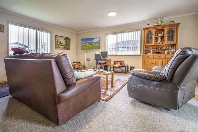 Photo of property in 66 Mcquarrie Street, Kingswell, Invercargill, 9812
