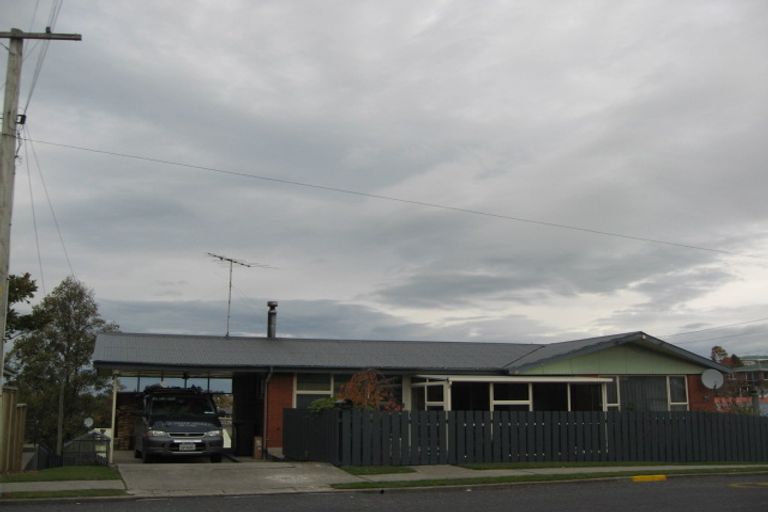 Photo of property in 23 Lewin Street, Balclutha, 9230
