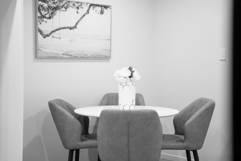 Photo of property in 8c Butterworth Drive, Glendene, Auckland, 0602